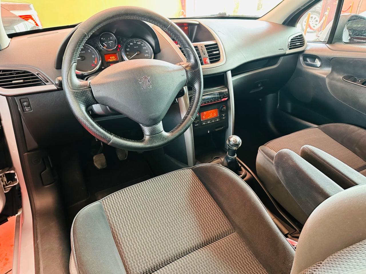 Peugeot 207 1.4 Benzina 75CV 5p. ONE Line