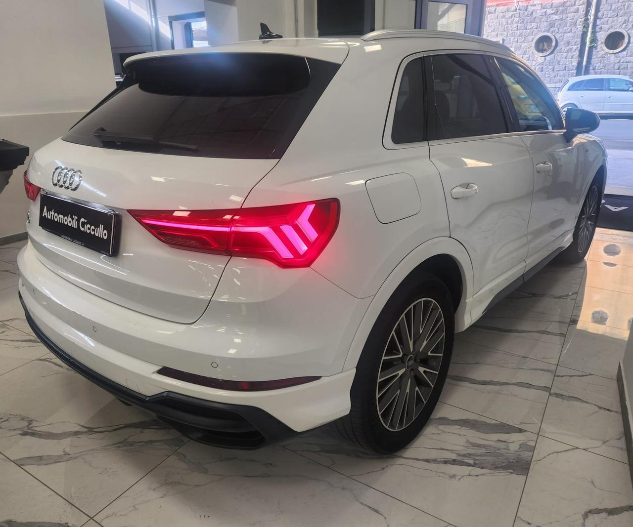 Audi Q3 S-LINE 35 TDI S tronic S line edition