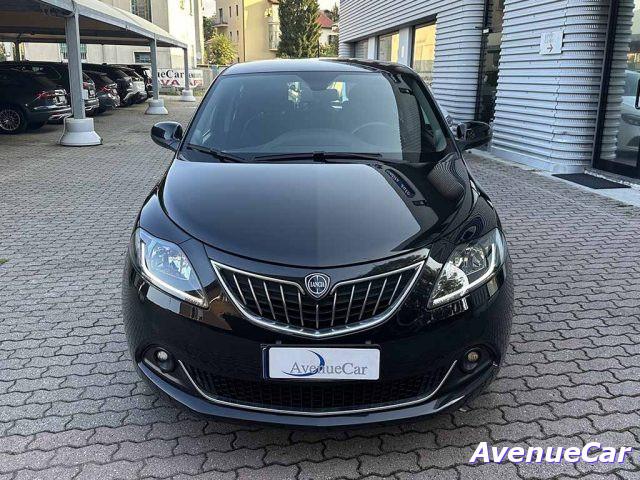 LANCIA Ypsilon hybrid Gold ADATTA A NEOPATENTATI PREZZO REALE