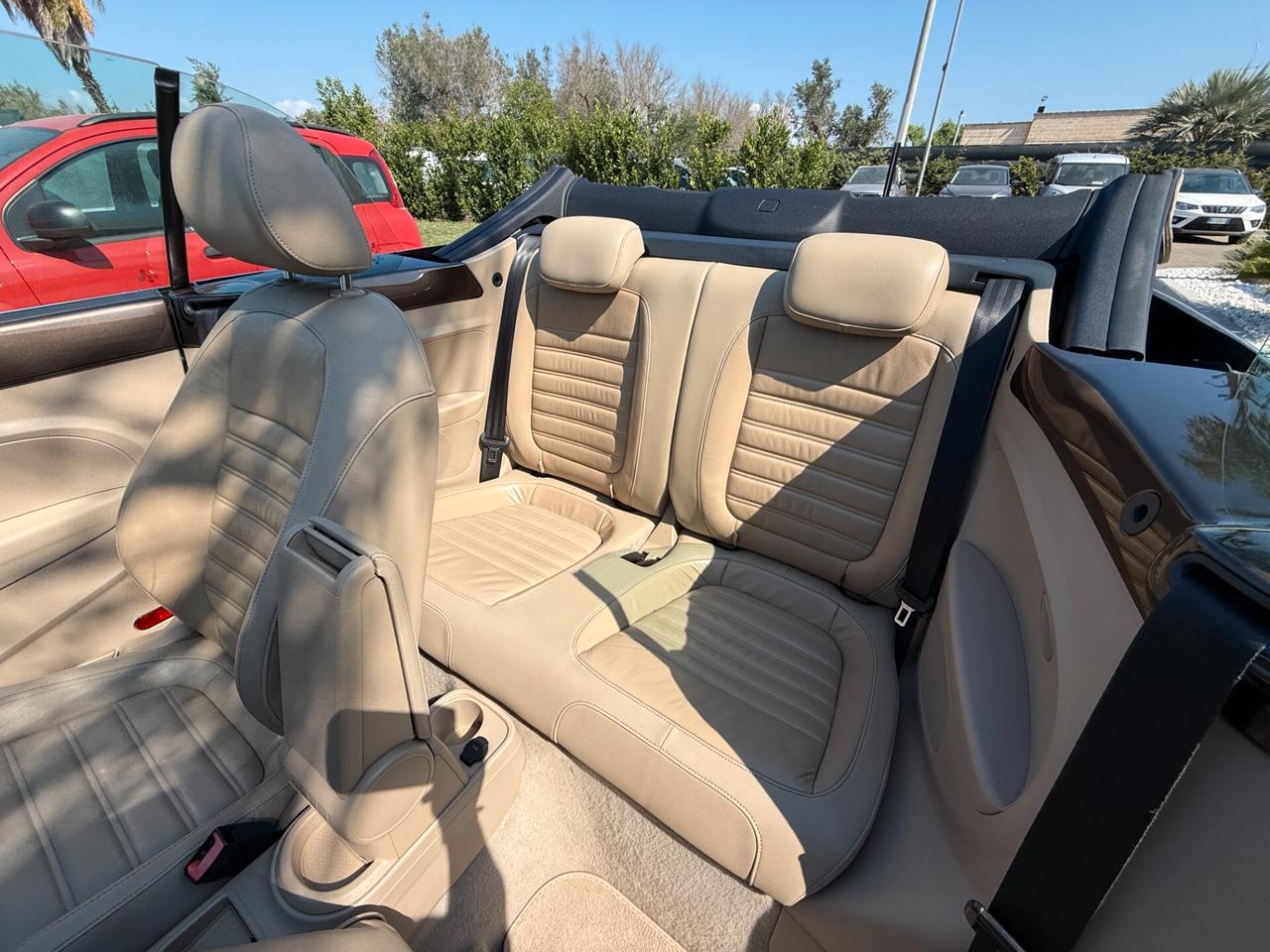 VOLKSWAGEN MAGGIOLINO CABRIO 1.2 TSI 105 CV 70S ANNIVERSARY