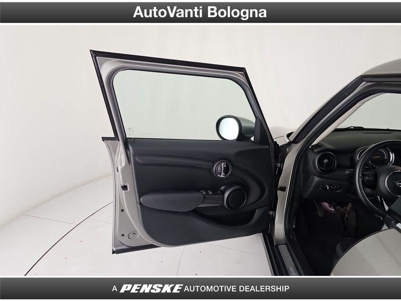 MINI Mini 5 porte Mini 5p 1.5 One Baker Street 75cv
