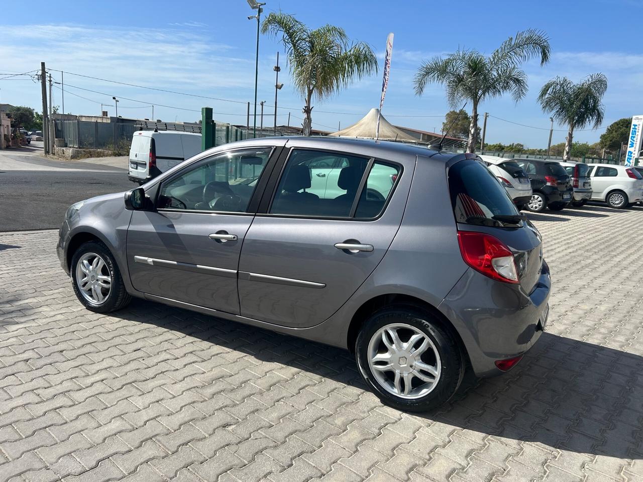 Renault Clio 1.2 16V 5 porte GPL Dynamique