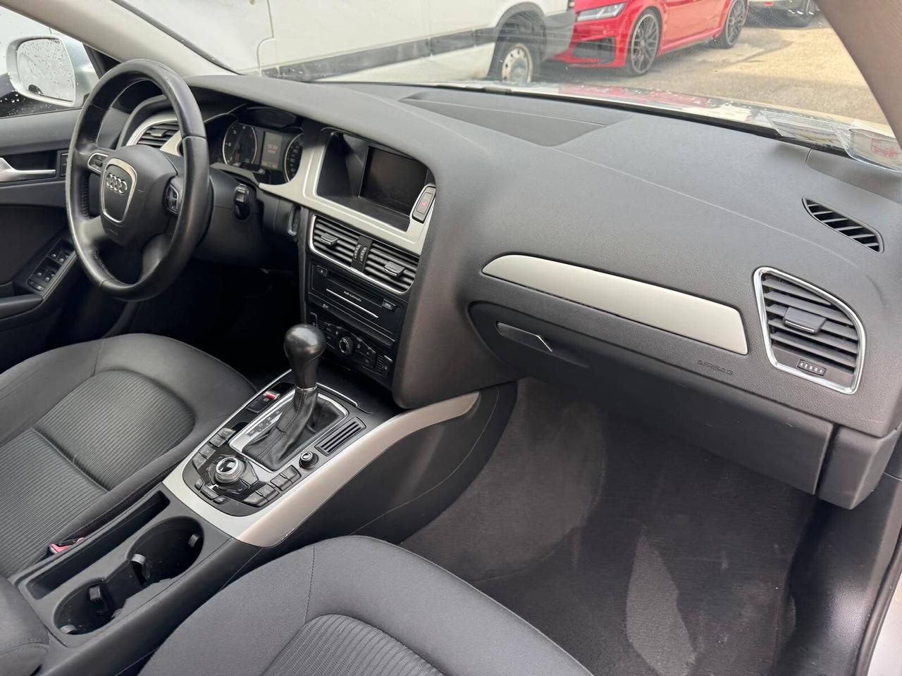 Audi A4 Avant 2.0 TDI 143CV F.AP. mult. Ambiente*EURO5