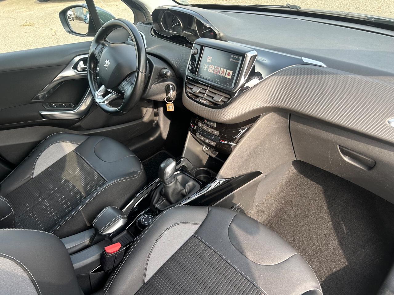 Peugeot 2008 PureTech 82 Allure