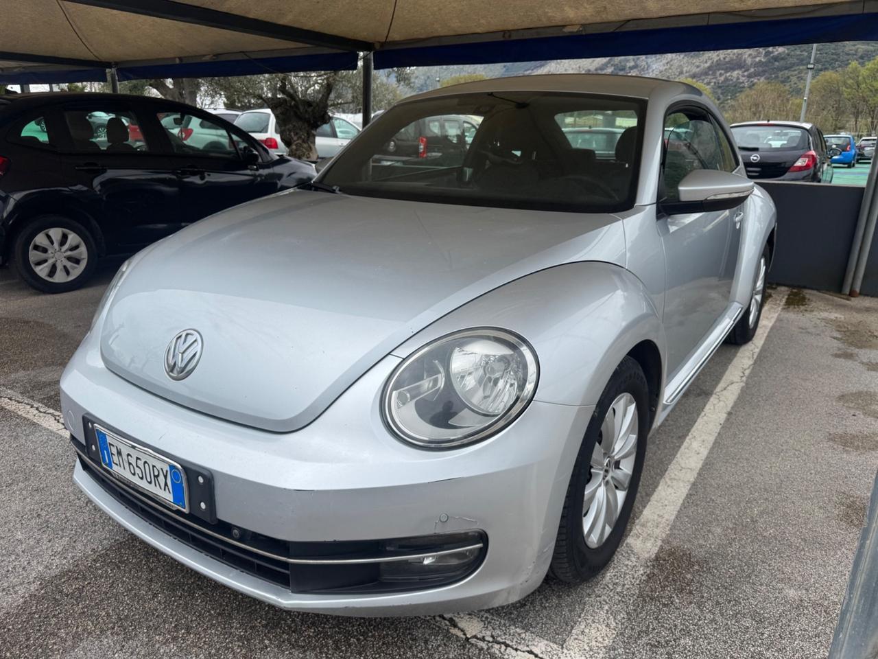 Volkswagen Maggiolino 1.6 TDI Design