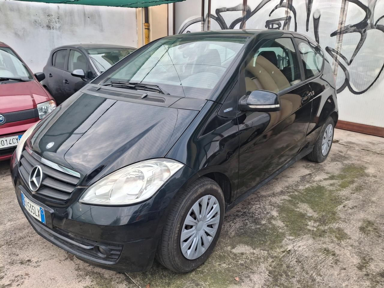 Mercedes-benz A 160 BlueEFFICIENCY Coupé Avantgarde