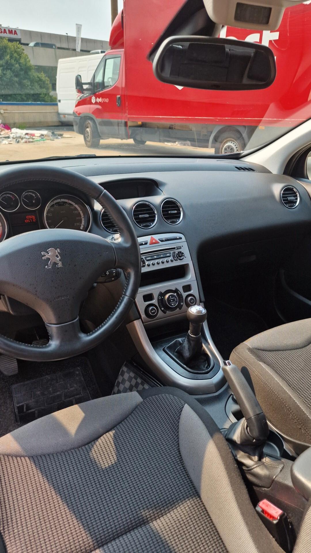 Peugeot 308 1.6 VTi 120CV 5p. Active