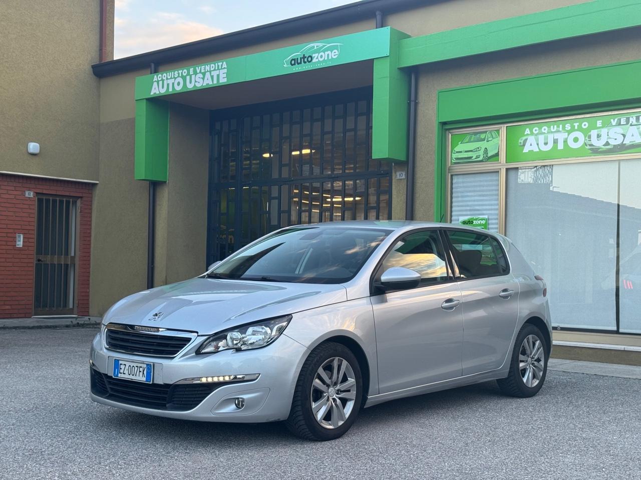 Peugeot 308 1.6 HDI 92 CV BUSINESS (68 KW) 2015 NEOPATENTATI