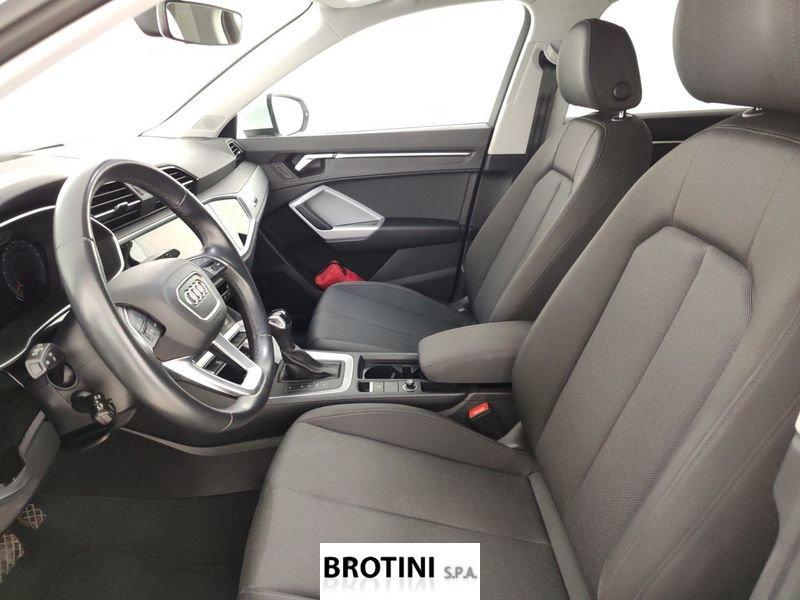 Audi Q3 2.0 35 TDI S Tronic Business Advanced