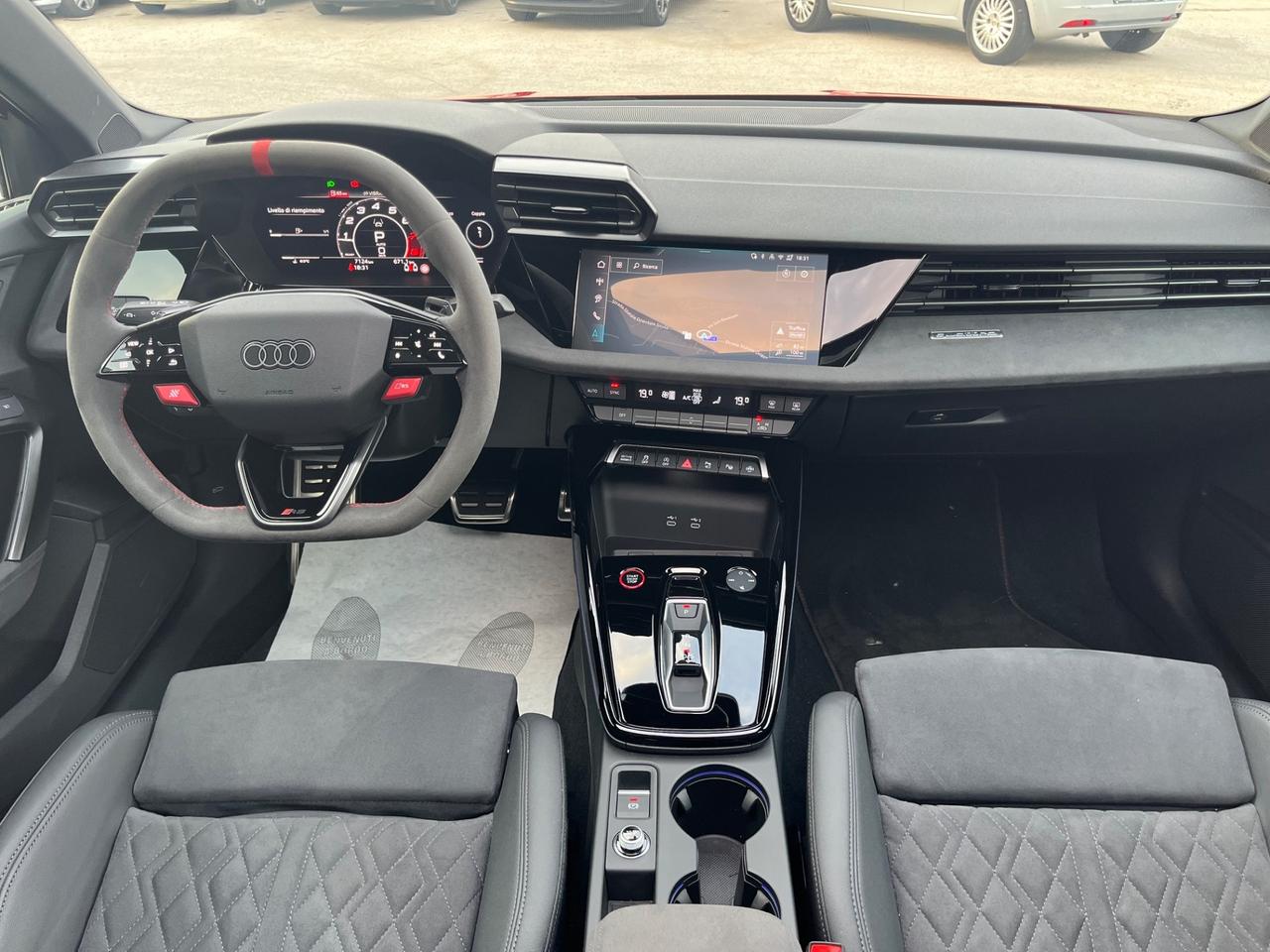 Audi A3 RS 3 SPB TFSI quattro S tronic