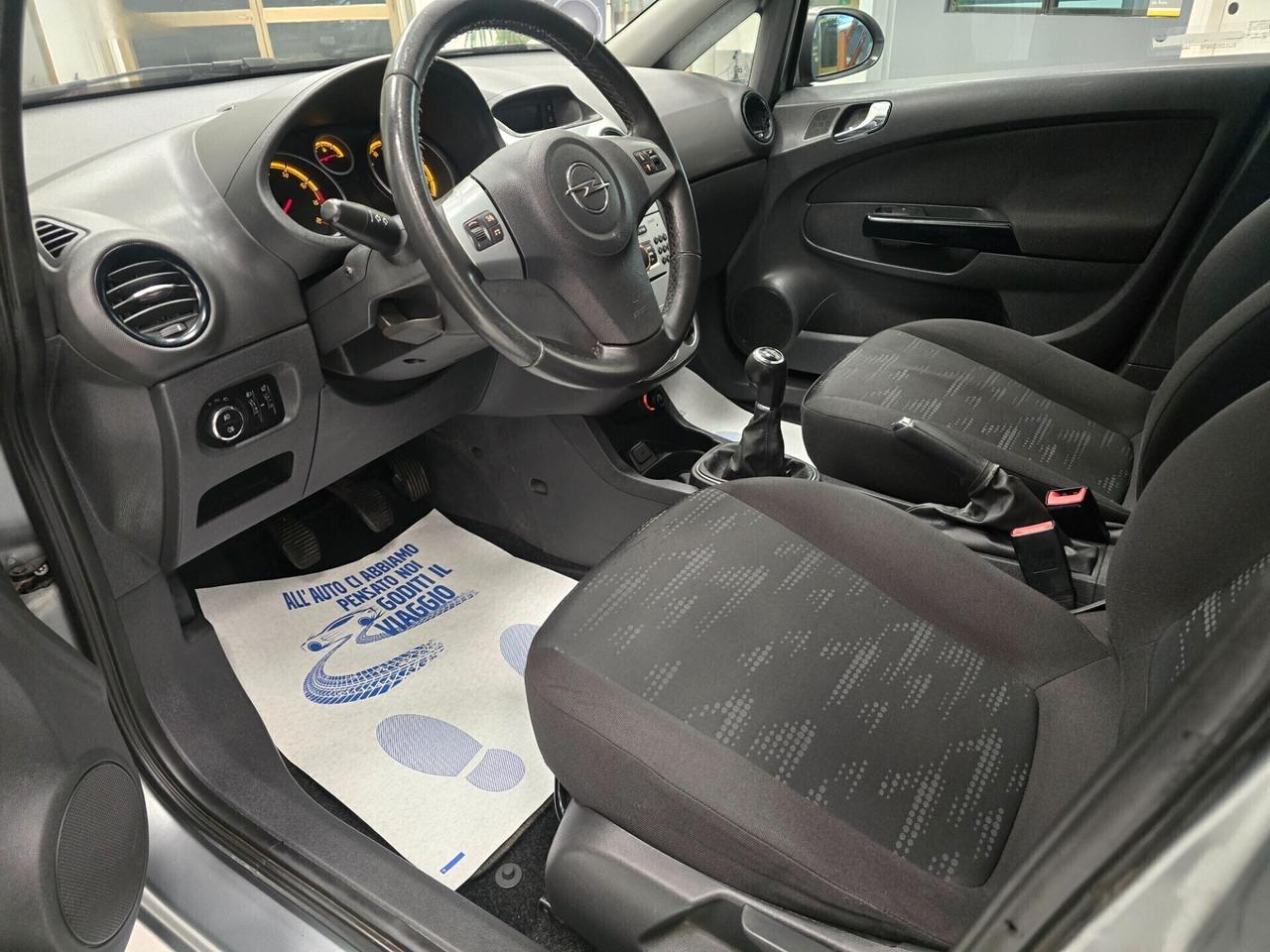 Opel Corsa 1.2 5 porte Elective 85cv 2012 NEOPATENTATI