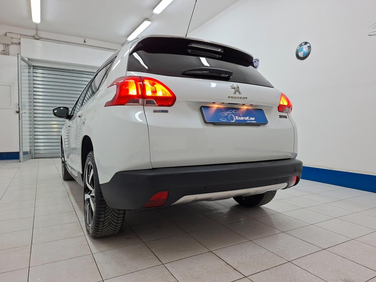 Peugeot 2008 Allure 1.6 BlueHDi 100cv