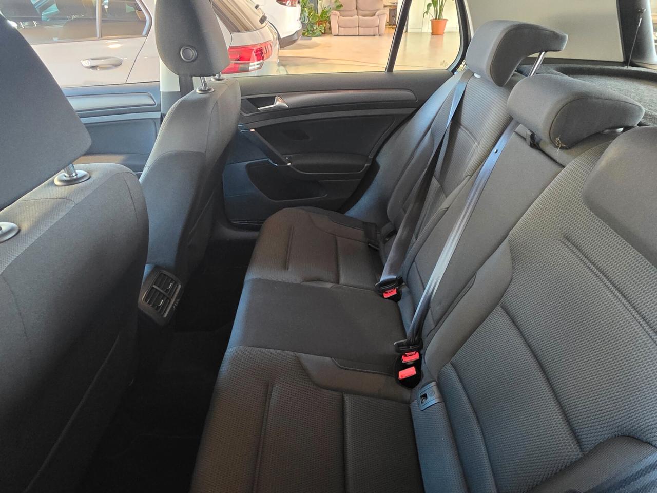 Volkswagen Golf 1.5 TGI 5p. Highline BlueMotion Technology