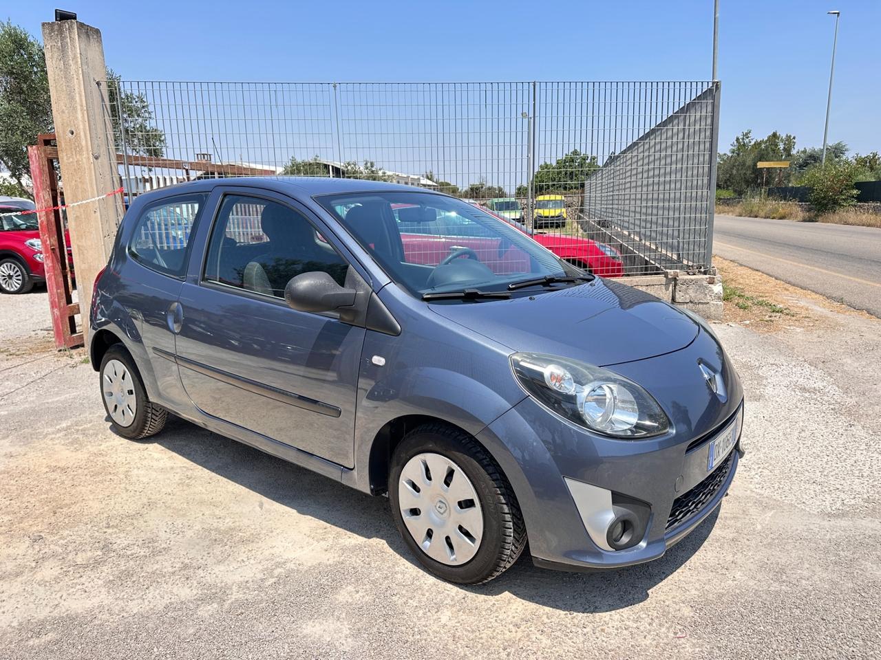 Renault Twingo 1.2 58 cv -2010 -CLIMA