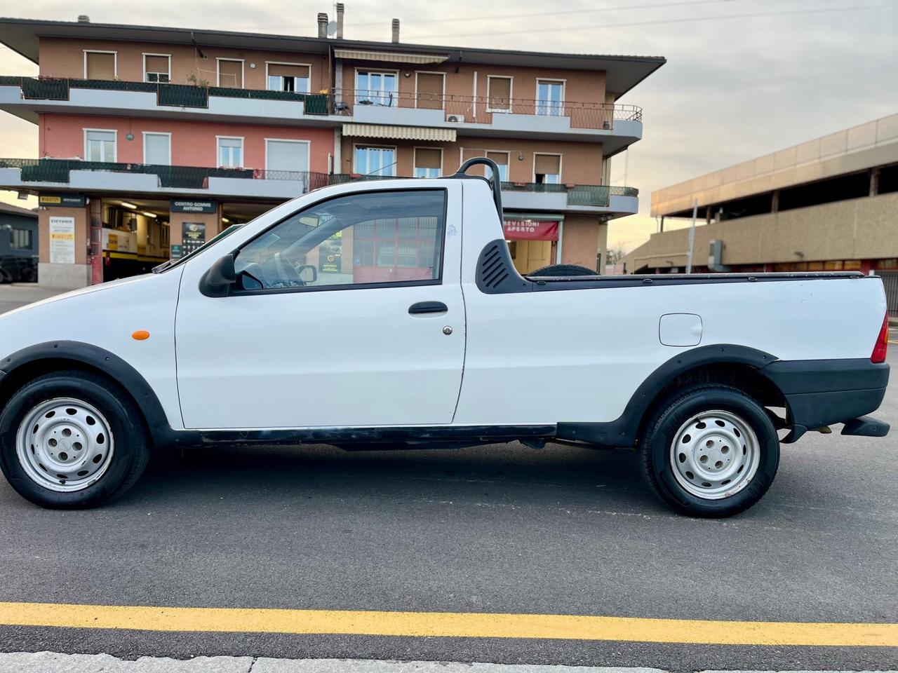 Fiat Strada 1.9 diesel Pick-up