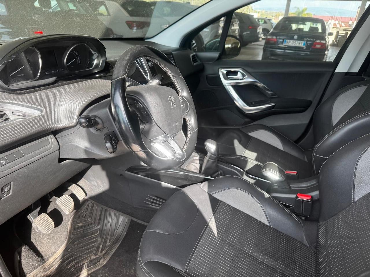 Peugeot 2008 BlueHDi 100 Active