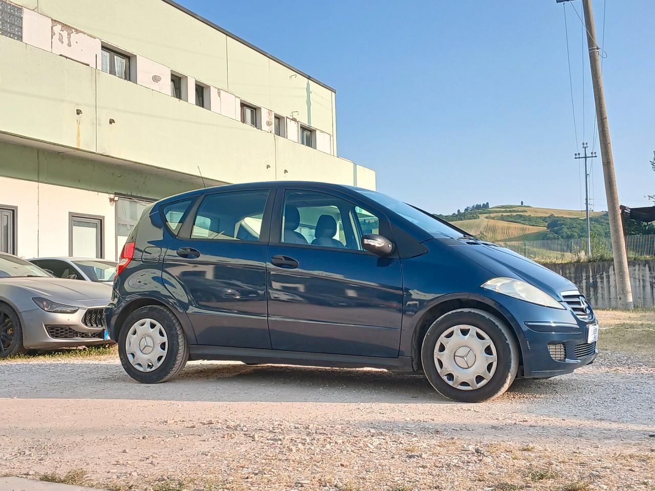 Mercedes-benz A 170 .