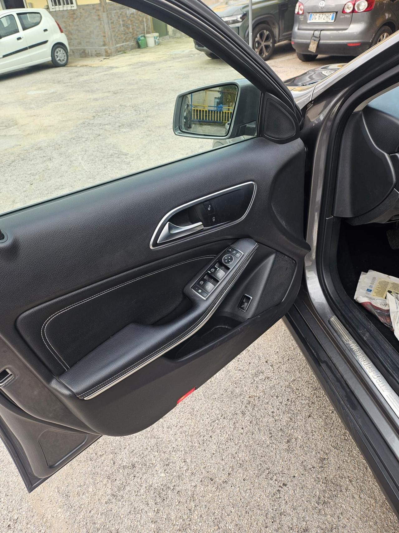 Mercedes-benz A 200 d Automatic Premium