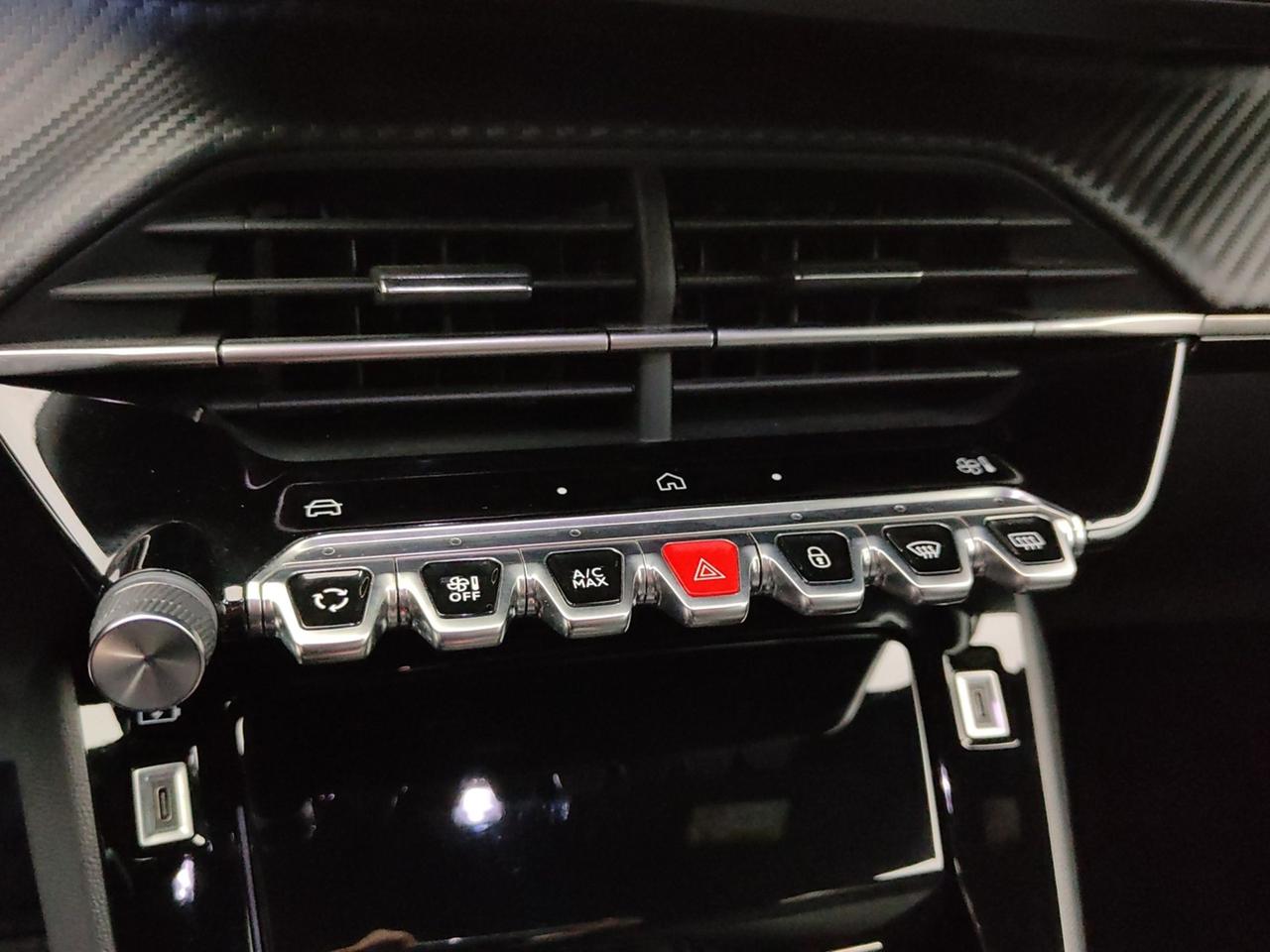 PEUGEOT 2008 II 2023 1.2 PURETECH 100CV ALLURE