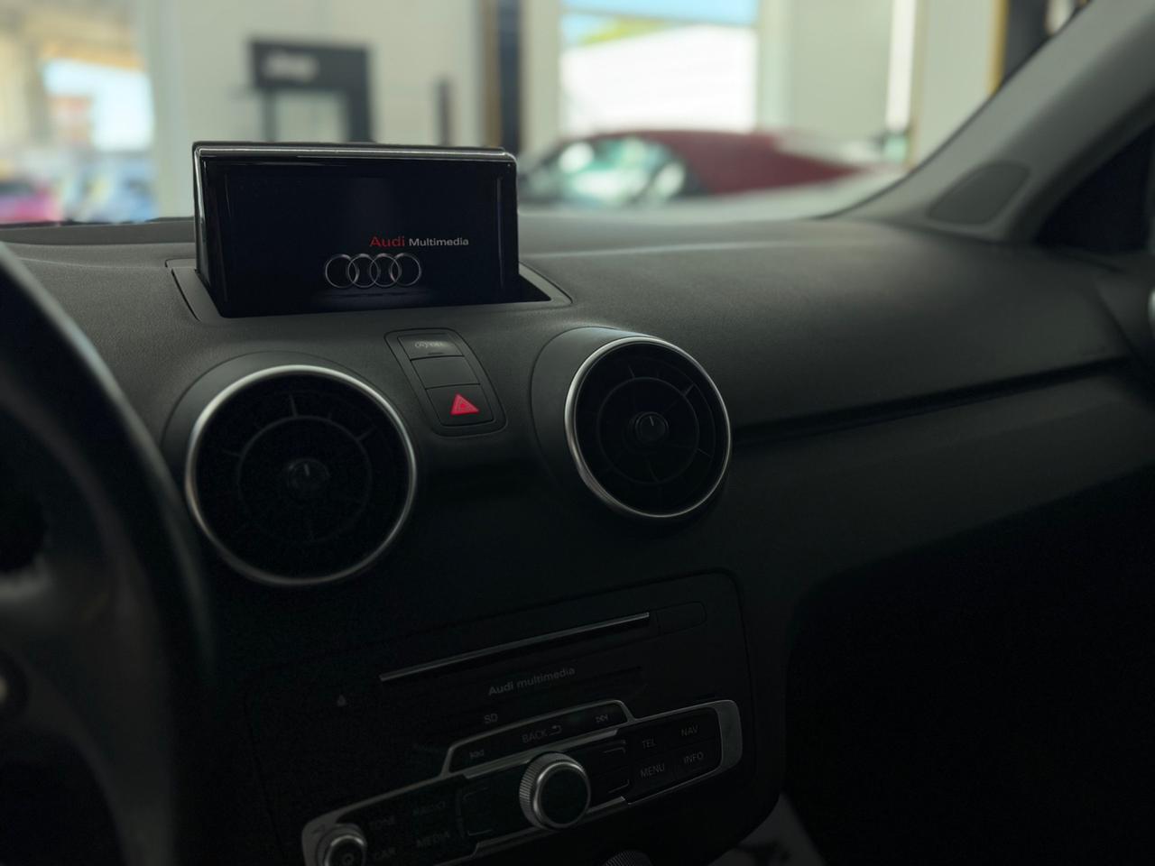 Audi A1 SPB 1.6 TDI 116 CV Admired