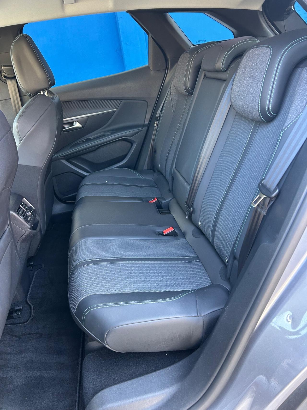 Peugeot 3008 BlueHDi 130 S&S EAT8 Allure Pack - 2022