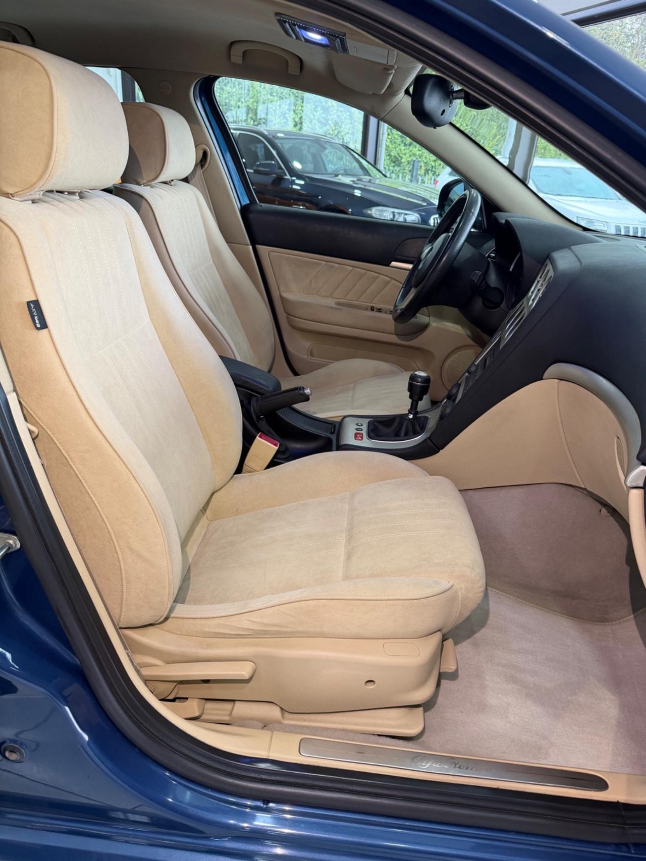 Alfa Romeo 159 1.9 JTDm Sportwagon Distinctive