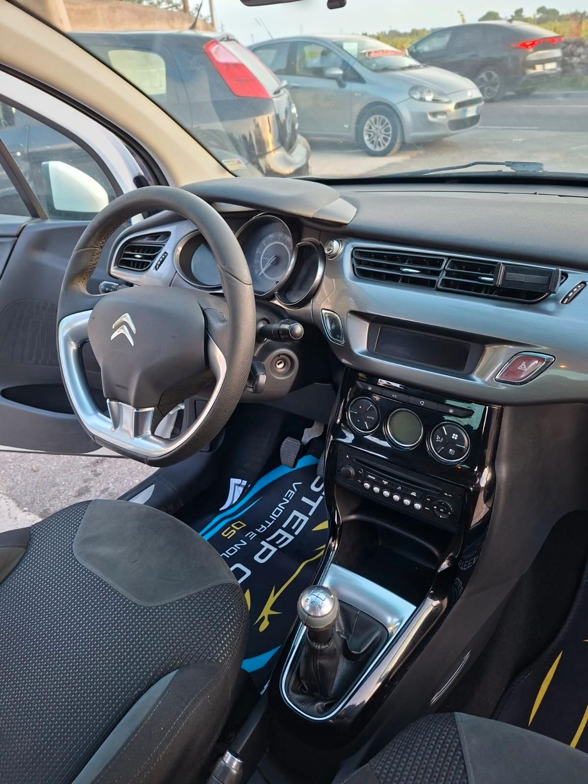 Citroen C3 1.4 HDi 70 Exclusive Style DIESEL