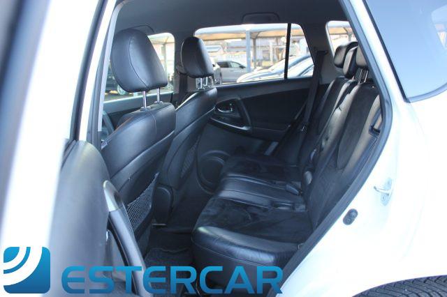 TOYOTA RAV 4 RAV4 2.2 D-4D 150CV DPF Exclusive