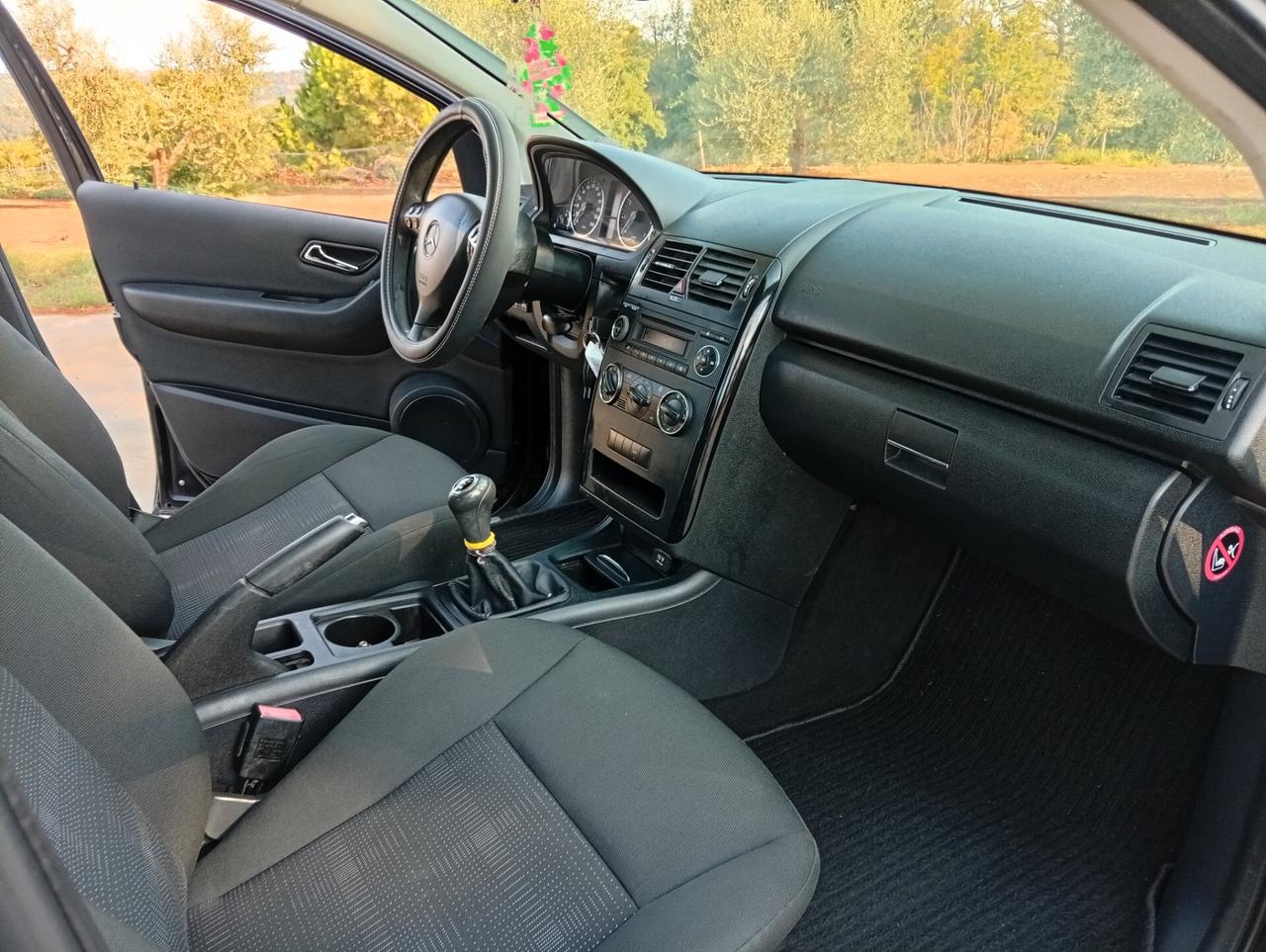 Mercedes-benz A 160 GPL BlueEFFICIENCY