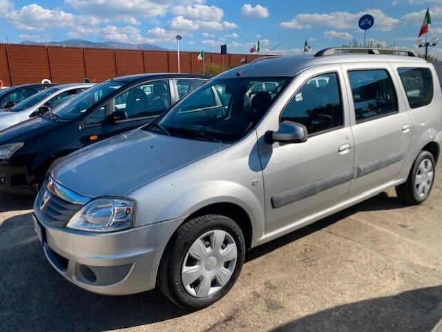 Dacia Logan MCV 1.6 90CV 5 posti Lauréate
