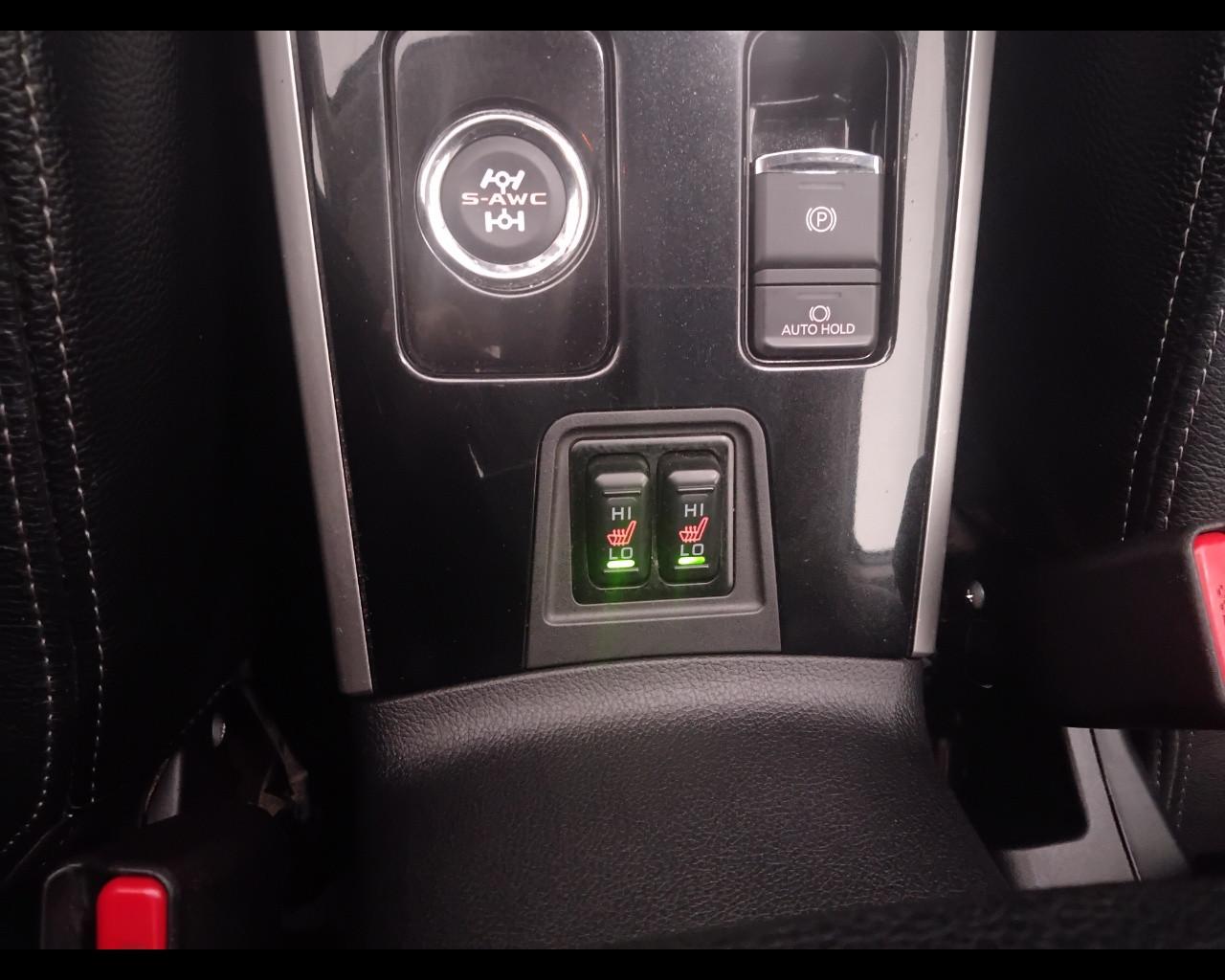 MITSUBISHI Outlander III 2016 - Outlander 2.2 Instyle Plus Sda Diam.Pac