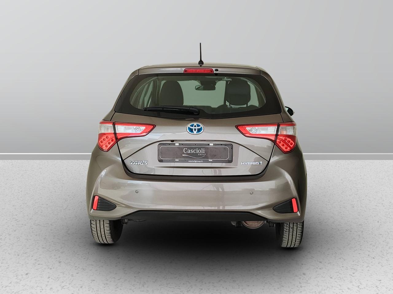 TOYOTA Yaris III 2017 - Yaris 5p 1.5h Active my18