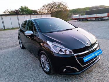 Peugeot 208 2018---1.2 Benzina Neopatentati