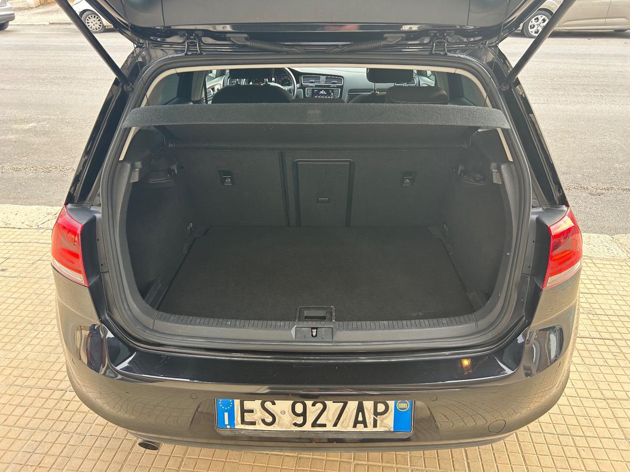 Volkswagen Golf Business 1.6 TDI DSG 5p. Highline BlueMotion Technology