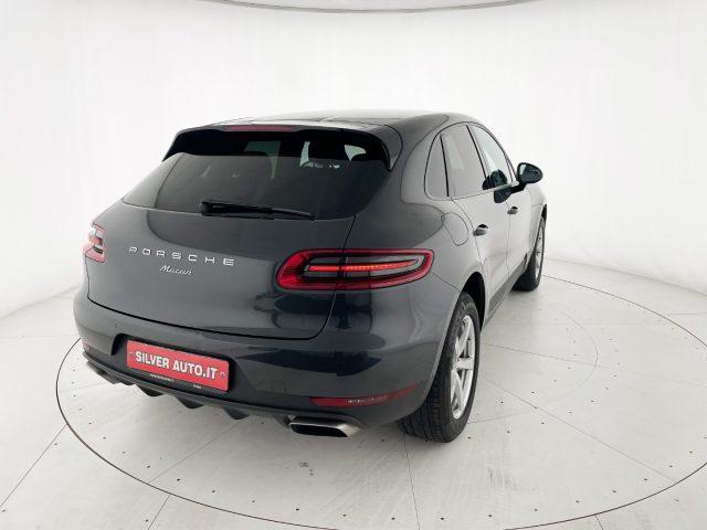 PORSCHE Macan 2.0