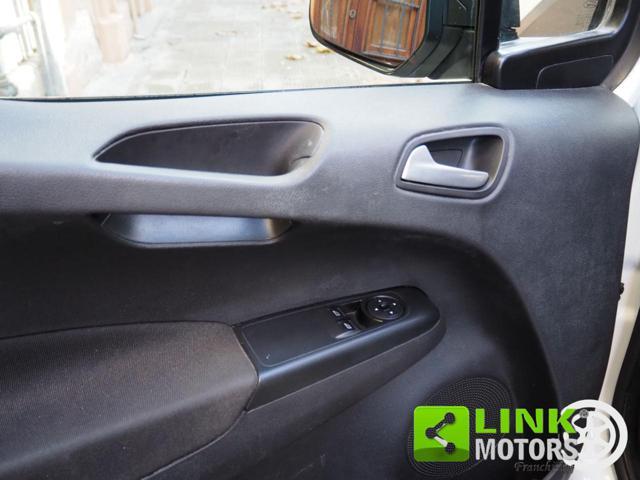 FORD Transit Courier 1.5 TDCi 75CV Van