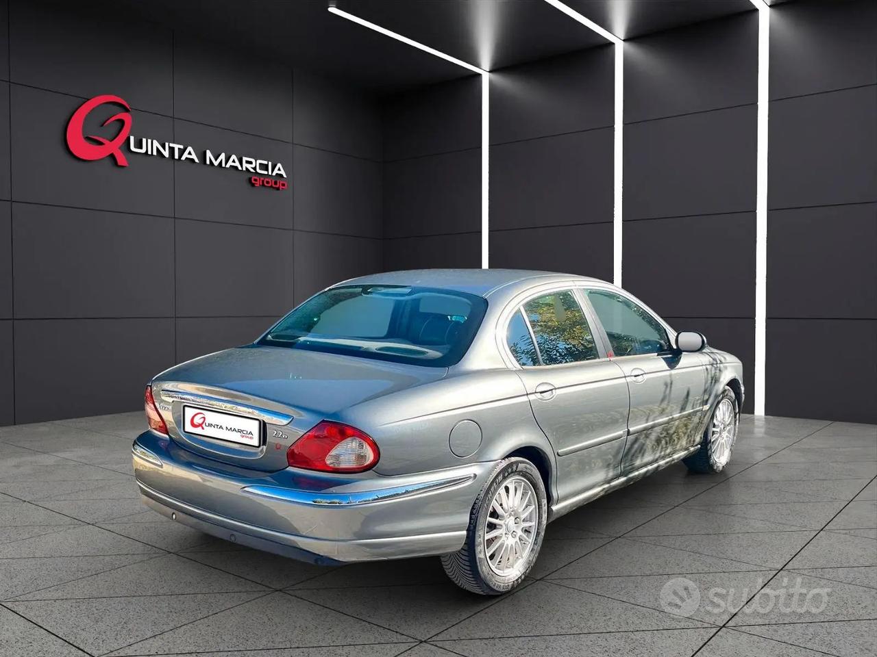 Jaguar X-Type 2.2d 155 cv EXECUTIVE-PELLE/NAVI
