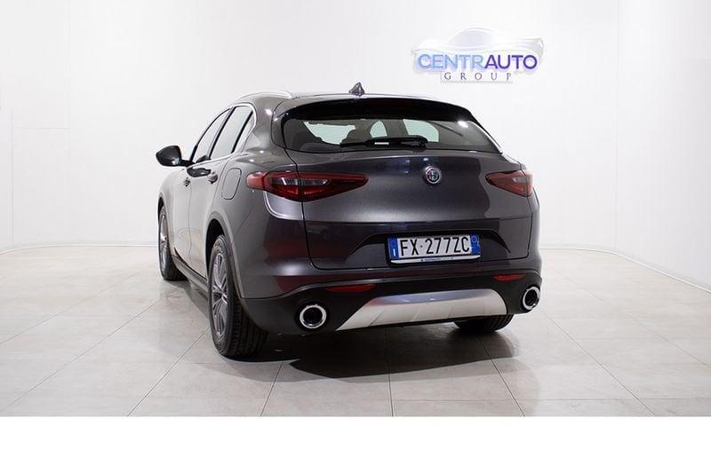 Alfa Romeo Stelvio 2.2 T.D. 190cv AT8 RWD Super