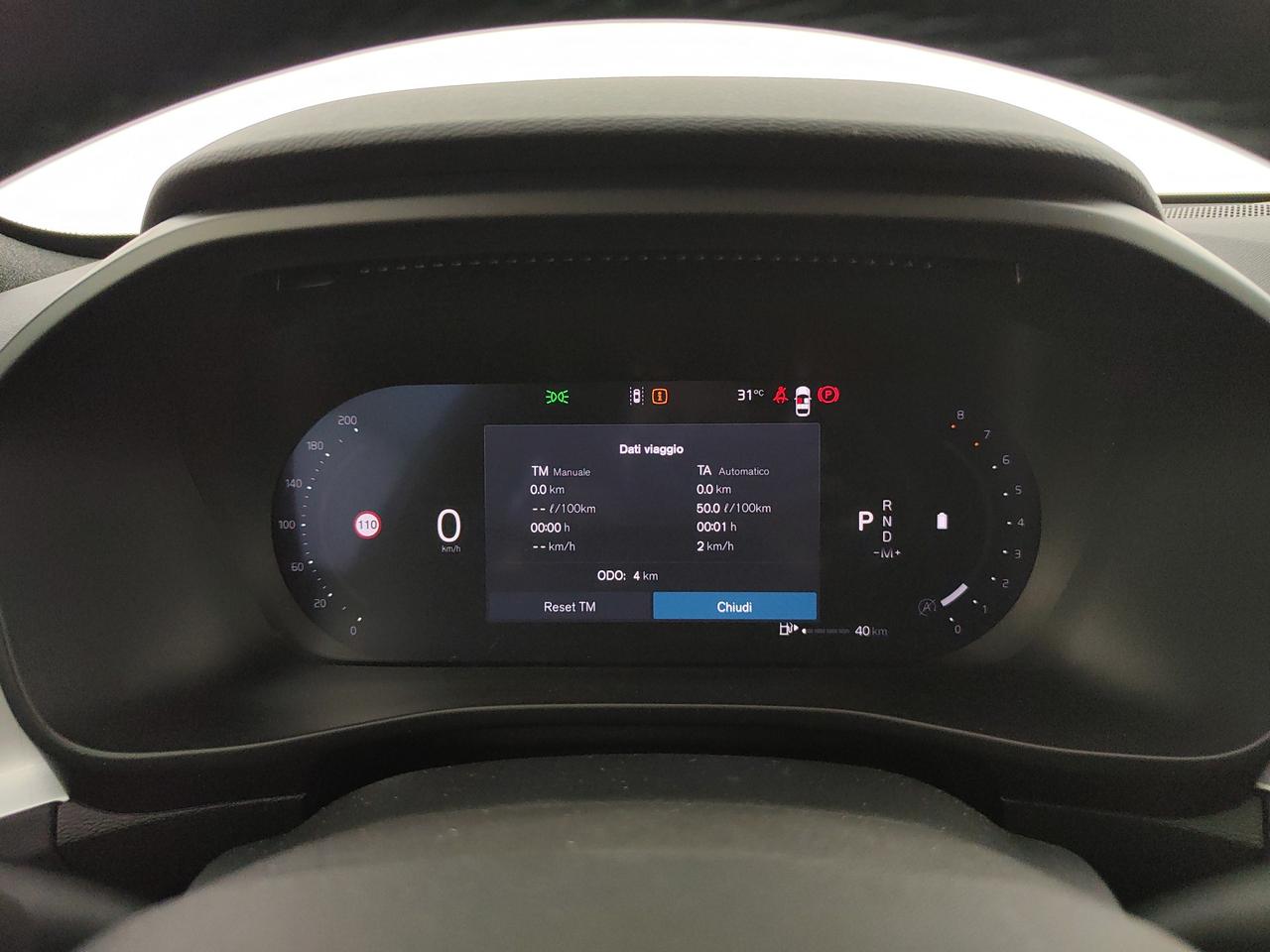VOLVO XC40 2.0 b3 Plus Black Edition auto