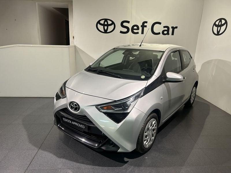 Toyota Aygo Connect 1.0 VVT-i 72 CV 5 porte x-play