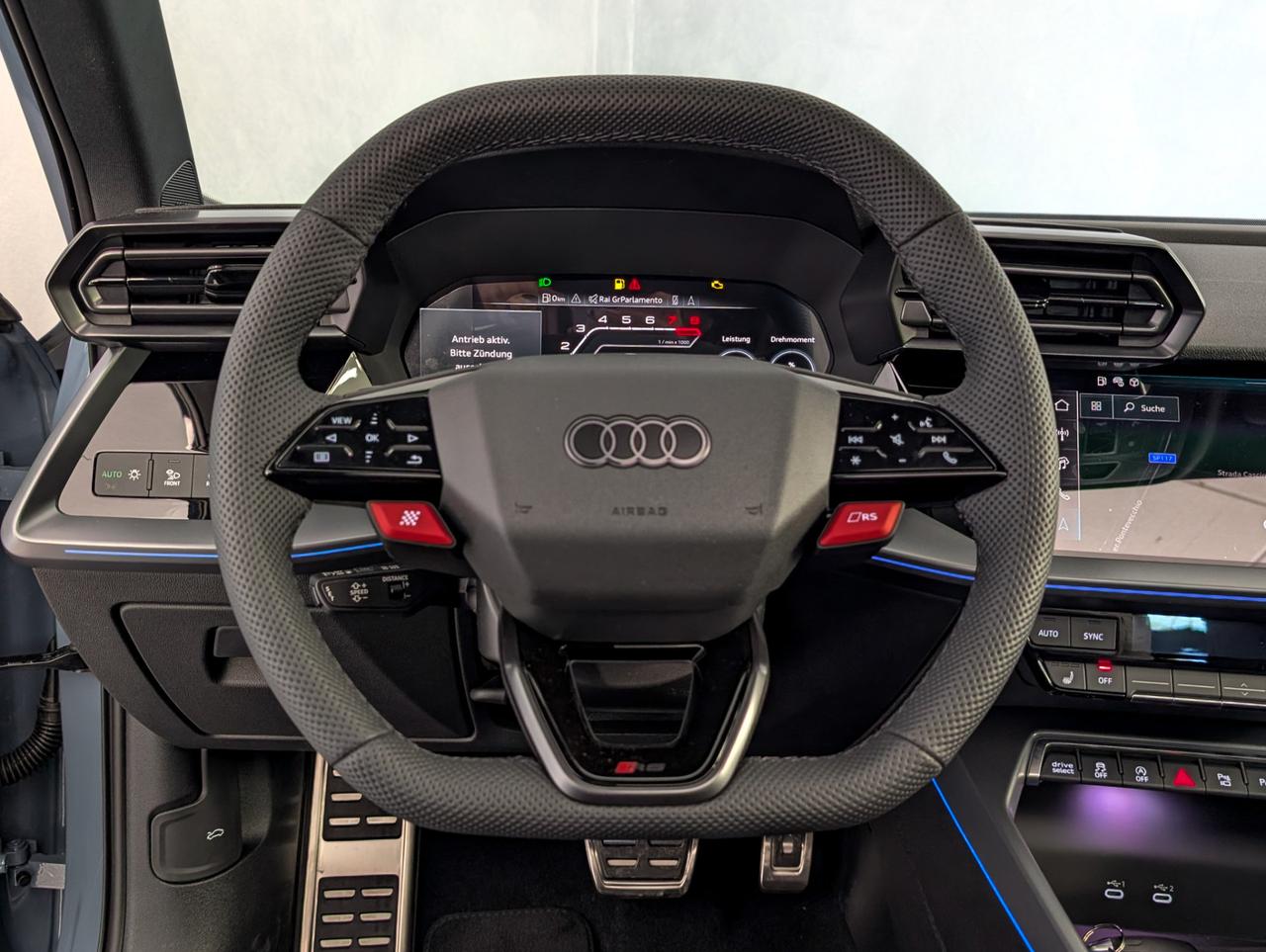 Audi 2.5 TFSI quattro S-tronic