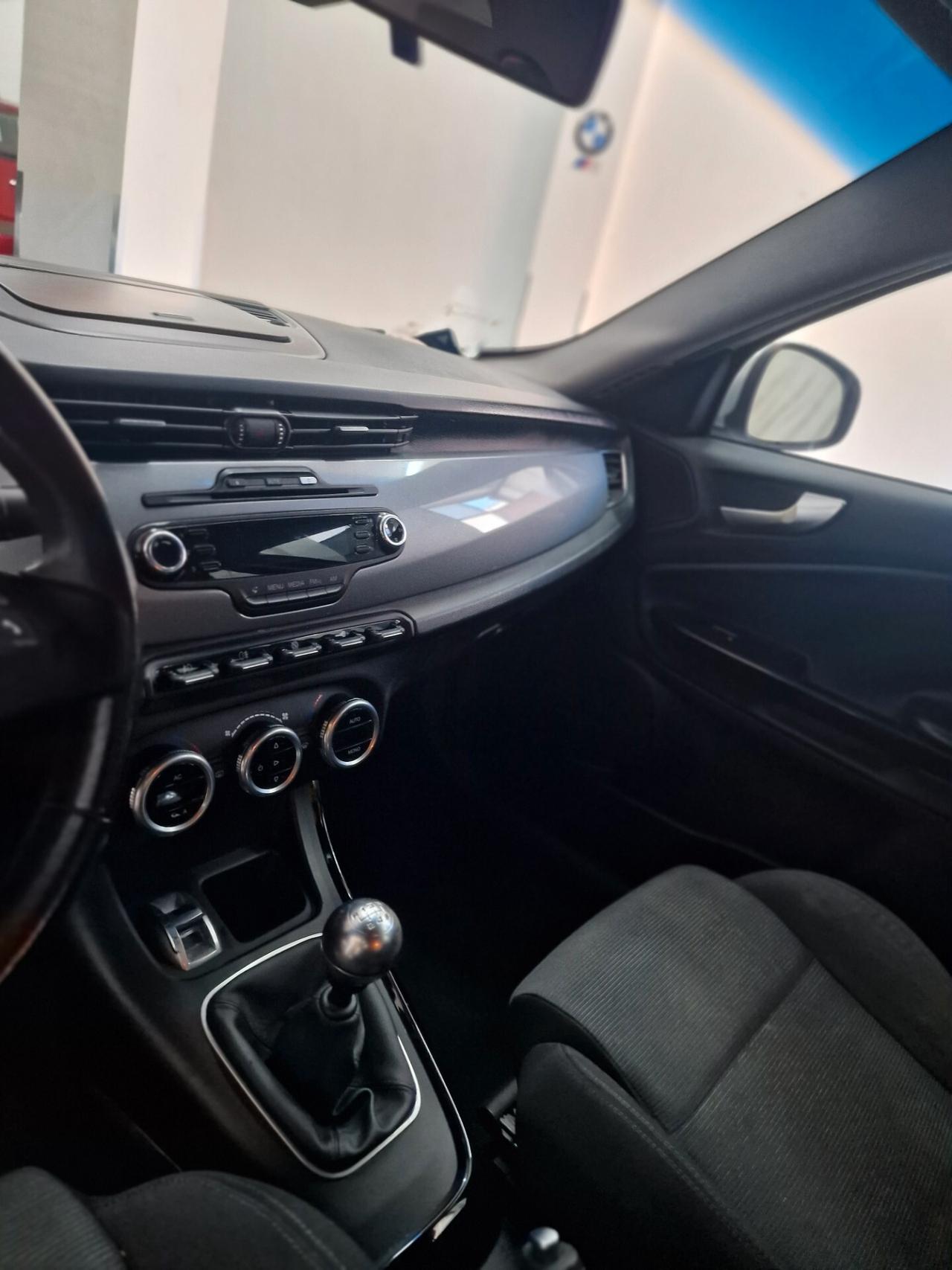 Alfa Romeo Giulietta 1.6 JTDm-2 105 CV Progression