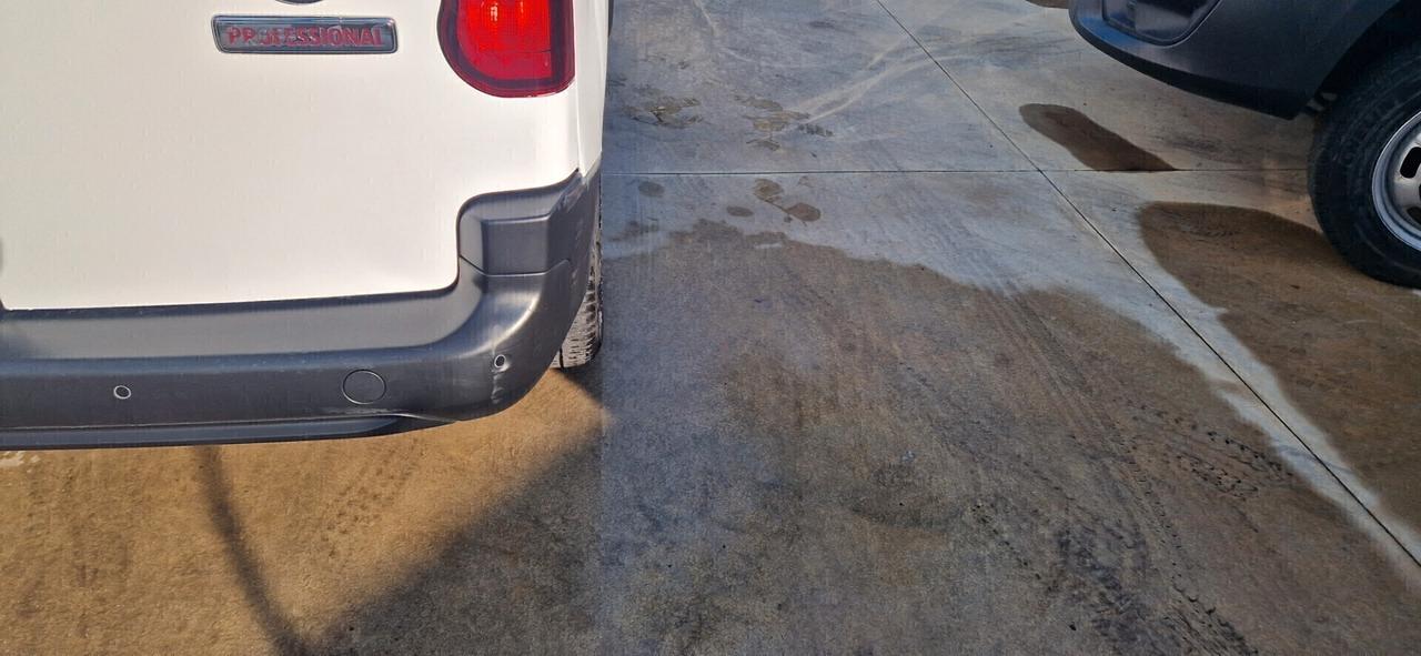 Fiat Doblo 1.5 Blue Hdi 130 cv FRIGO ISOTERMICO -2023