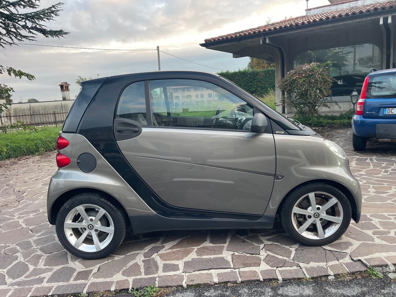Smart ForTwo 1000 52 kW coupé pulse