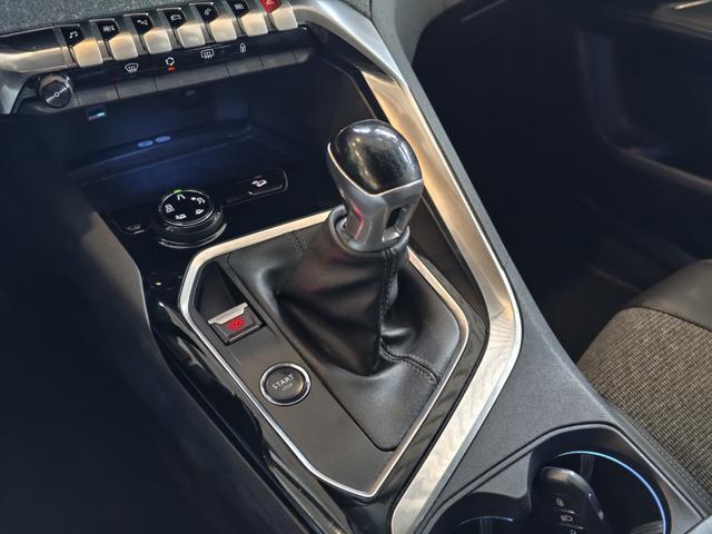 PEUGEOT 3008 BlueHDi 130 S&S GT Line