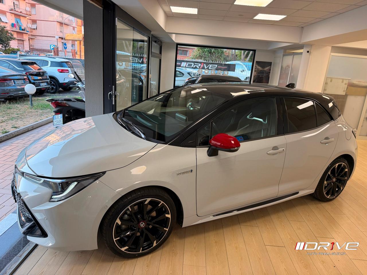 TOYOTA Corolla (2018-->) Corolla 2.0 Hybrid Lounge