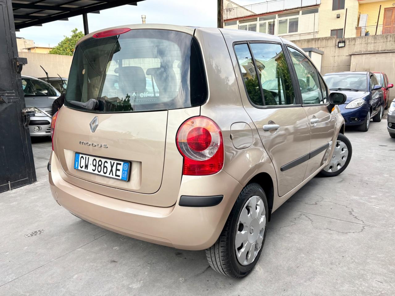 Renault Modus 1.2 66000km perta