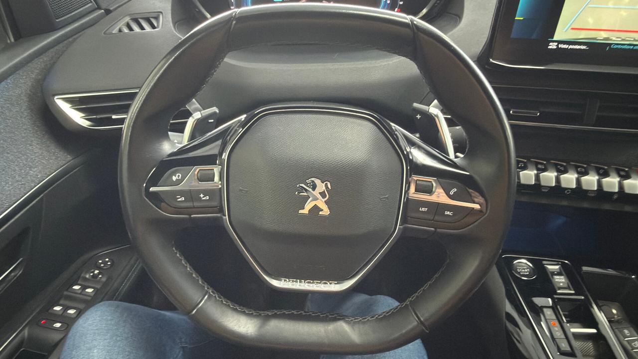 Peugeot 3008 Hybrid4 300 e-EAT8 Allure Pack