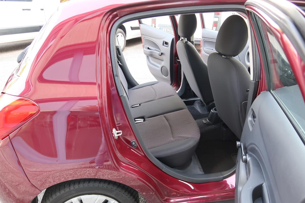 Mitsubishi Space Star 1.2 Invite