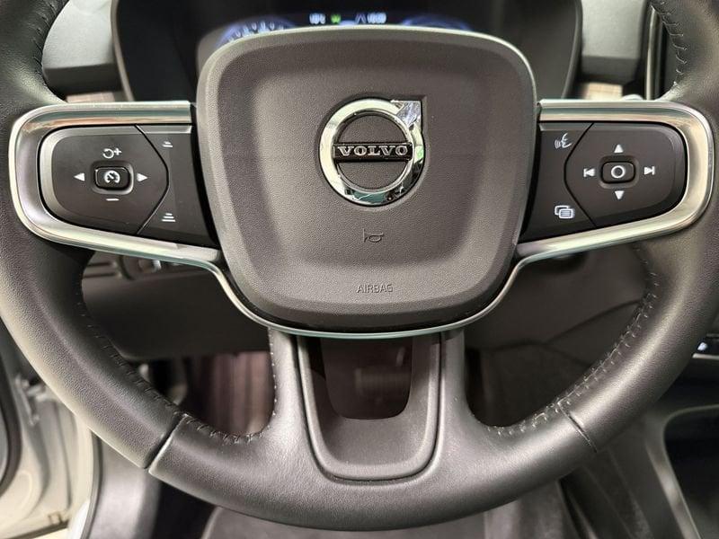 Volvo XC40 Recharge T4 Plug-in Hybrid auto Recharge Inscription Expression